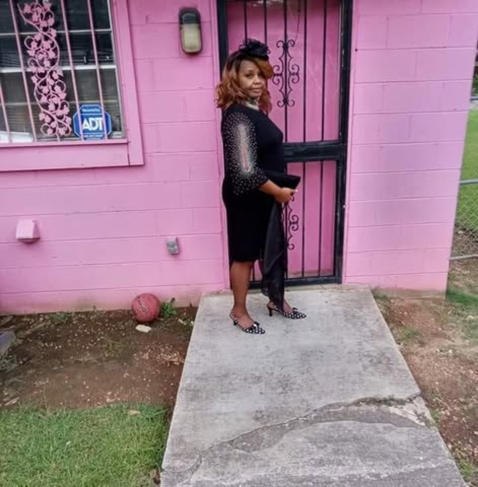 Meet your Posher, Yolanda